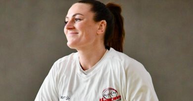 Die Kapitänin bleibt: Mankertz verlängert bei den Hurricanes