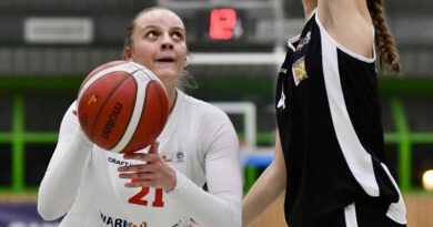 Linke glänzt bei der höchsten Hurricanes-Pleite der vergangenen Jahre